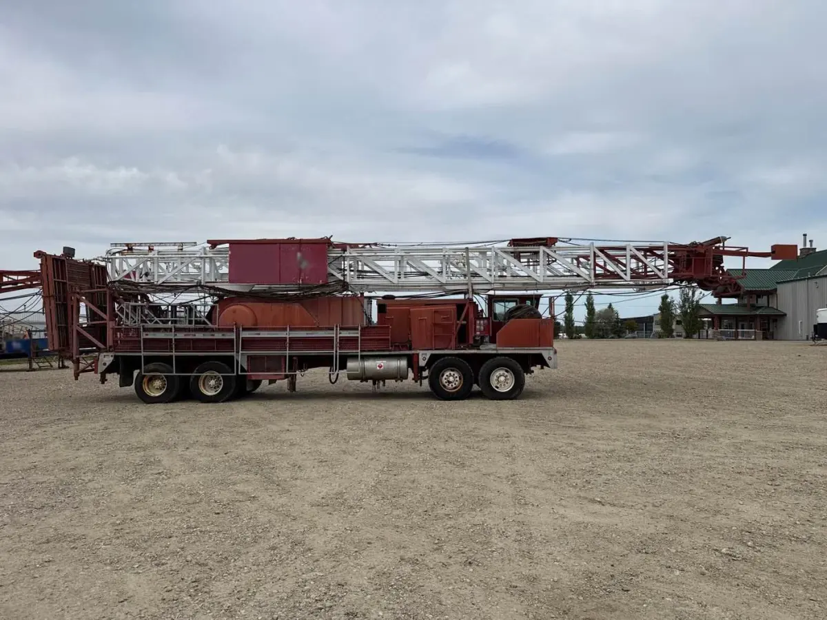 1979 Cooper Twin Steer Tandem Drive with PEMCO Service Rig #12208 JA image