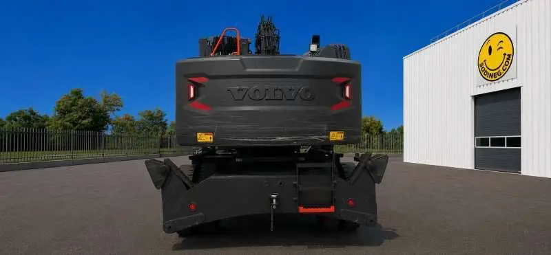 Handling/Waste Excavator VOLVO EW 240 EMH used Navigation image