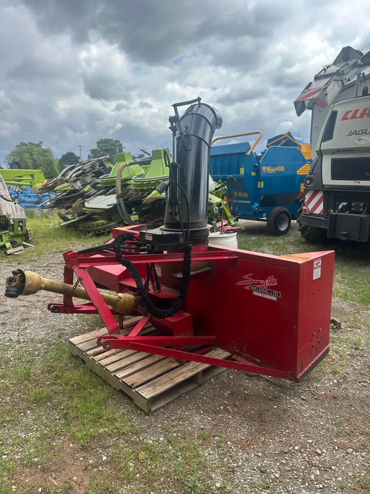 Smyth 96-S Snowblower image