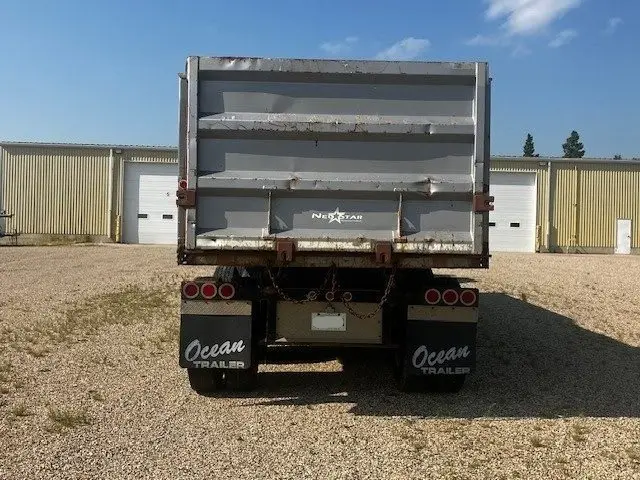 2011 NeuStar Tridem End Dump image
