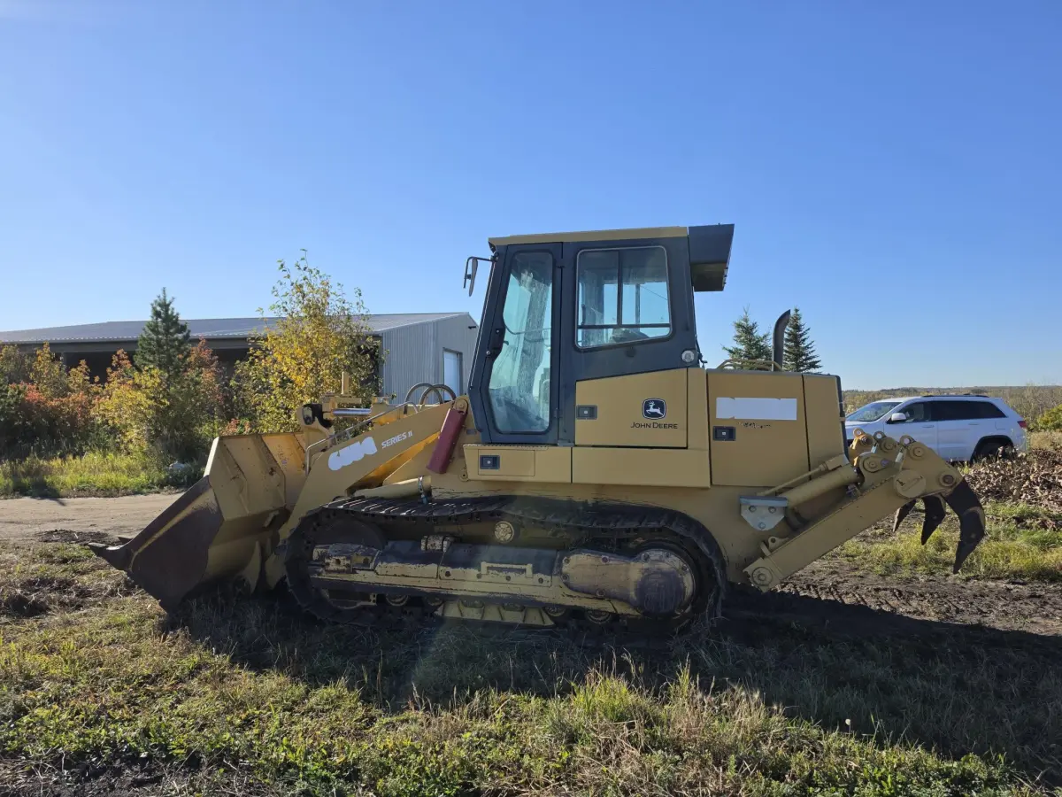 2005 Deere 655C Series II Tracked Loader • Low Hours #12236 OB image