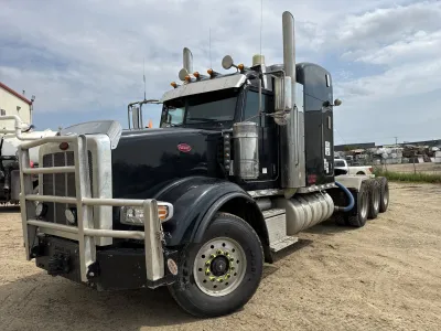 2016 Peterbilt 367 Tri-axle Sleeper Truck • Wet Kit • Hydraulic Pump #12104 JA image 2