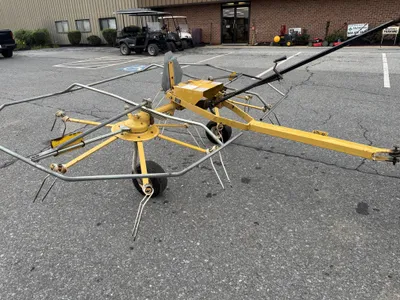 Vermeer 2 star tedder model TD120 image 1