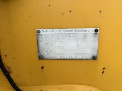 2004 Volvo G720B Motor Grader #12132 CT image 1