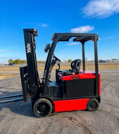 Cushion electric forklift Yale ERC065 2011 #13248 image