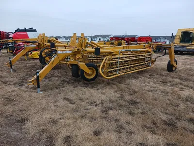 Vermeer rake R2800 image 1