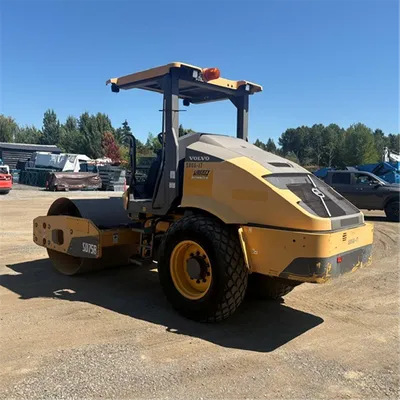 2016 Volvo SD75B 5493 image 2