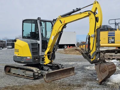 Wacker Neuson EZ36 mini excavator image 1