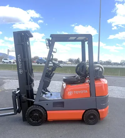 Cushion propane forklift Toyota 7FGCU18 2006 #14060 image