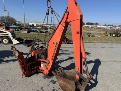Bradco 11MD2 backhoe image 2