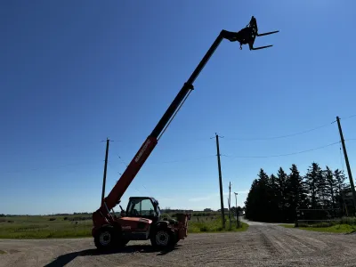2007 Manitou MT1440SL Telehandler with Forks • Boom • Series: 3-E2 • 4WD #11970 BP image 2