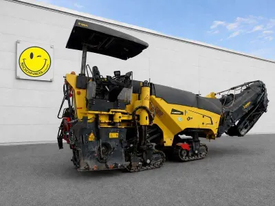 Cold Milling Machine BOMAG BM1000/35 used Navigation image 1