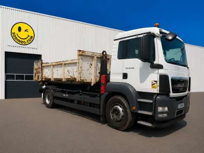 Ampliroll Truck MAN TGS 18.360 image 1