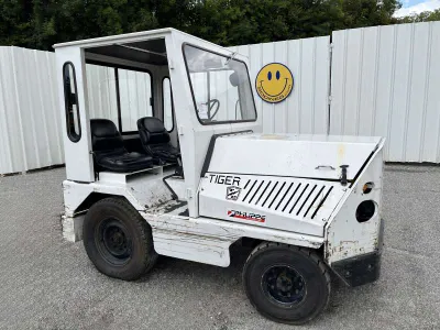 Tractor TAYLOR-DUNN TC-40 used Navigation image 1