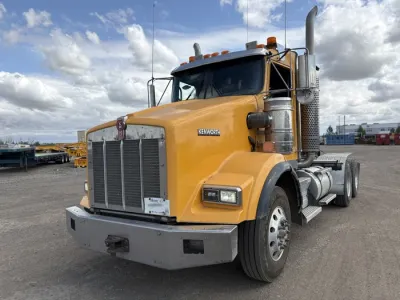 2008 Kenworth T800B Day Cab Truck #12139 AS image 2