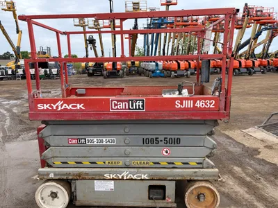Skyjack      SJ 4632      Scissor Lift image 2
