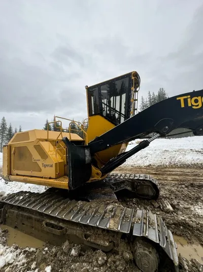 2017 Tigercat 875 Log Loader with 880 Bottom** Sold to a happy new owner. Thank you everyone** image 1