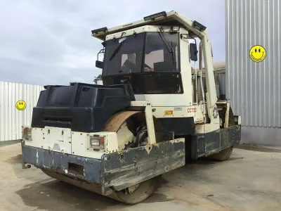 Tandem Roller DYNAPAC CC722 used Navigation image 2