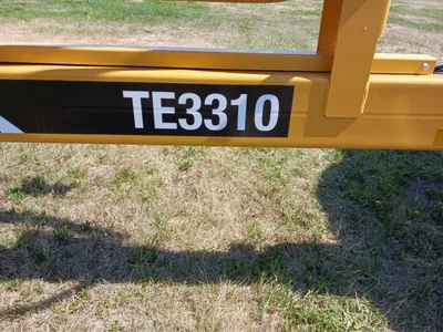 Vermeer TE3310 Tedder image 2