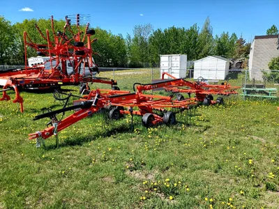 Kuhn GA7932 Twin-rotor image 1