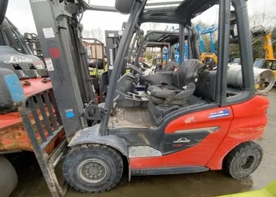 2023 Linde H30T image 1