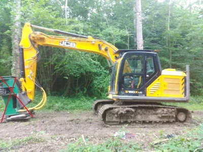 Excavator (Tracked) JCB 150XL SV used Navigation image 2