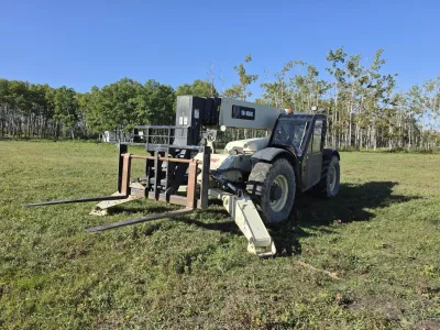 2005 Ingersoll-Rand VR-1056C Telehandler • 10,000 lbs • Cummins Engine #12199 OB image 2