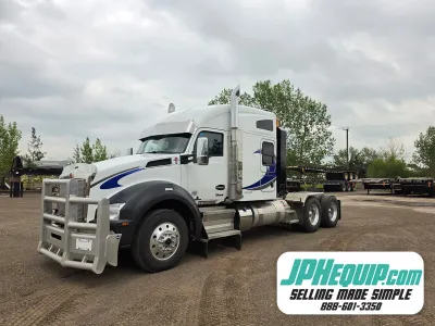 2024 Kenworth T880 Heavy Spec Sleeper Truck Tandem Wet Kit #12111 OB image 1