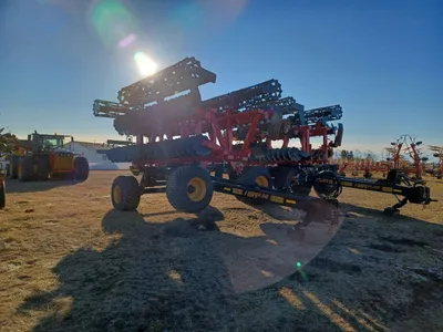 Versatile FURY R.350 image 2