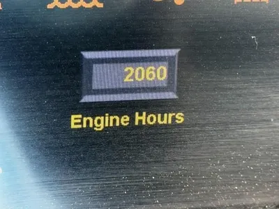 2020 MOROOKA MST2200 VD w/ Cab w/ A/C & Heat image 2
