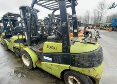 2012 Clark C30 image 2