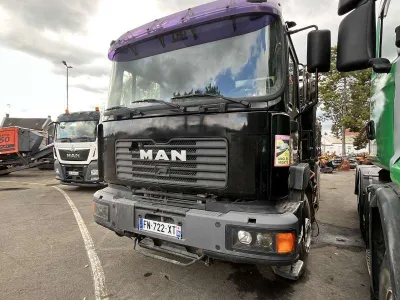 Dump Truck MAN GRUE 6X2 used Navigation image 1