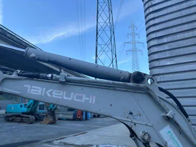 Mini Digger TAKEUCHI TB016 CANOPY used Navigation image 1