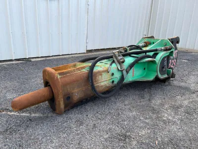 Hammer MONTABERT V1800 (20-35 Tonnes) image 1