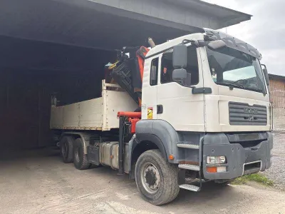 Dump Truck MAN 26/440 used Navigation image 2