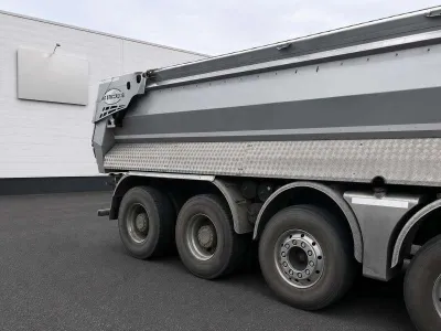 Dump Truck DAF CF 530 8X4 used Navigation image 1