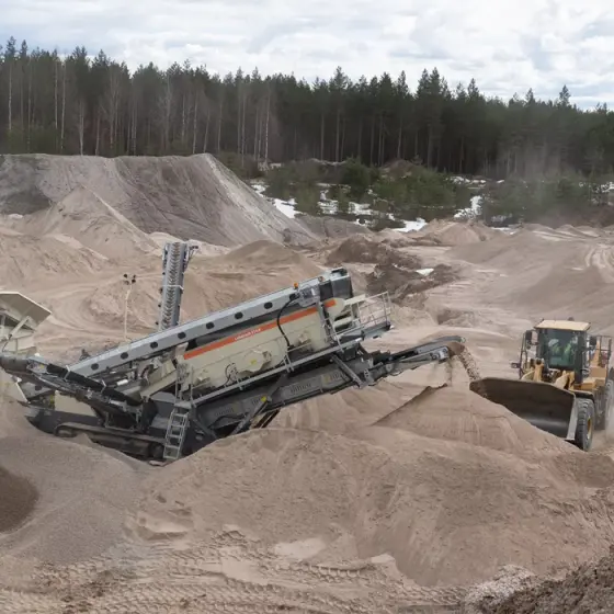 Lokotrack ST4.8E
