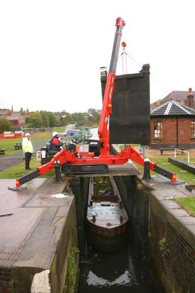 URW 506