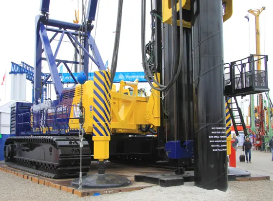 F5600